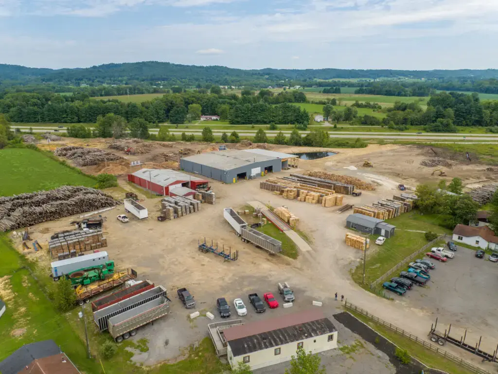 An image of millwood pallet manufacturing facility located in Waverly Ohio