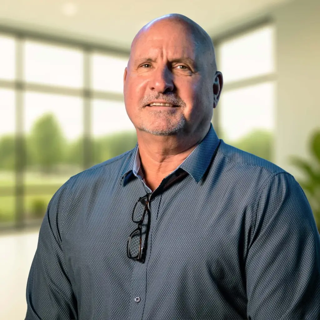 A photo of Brad Arnold.