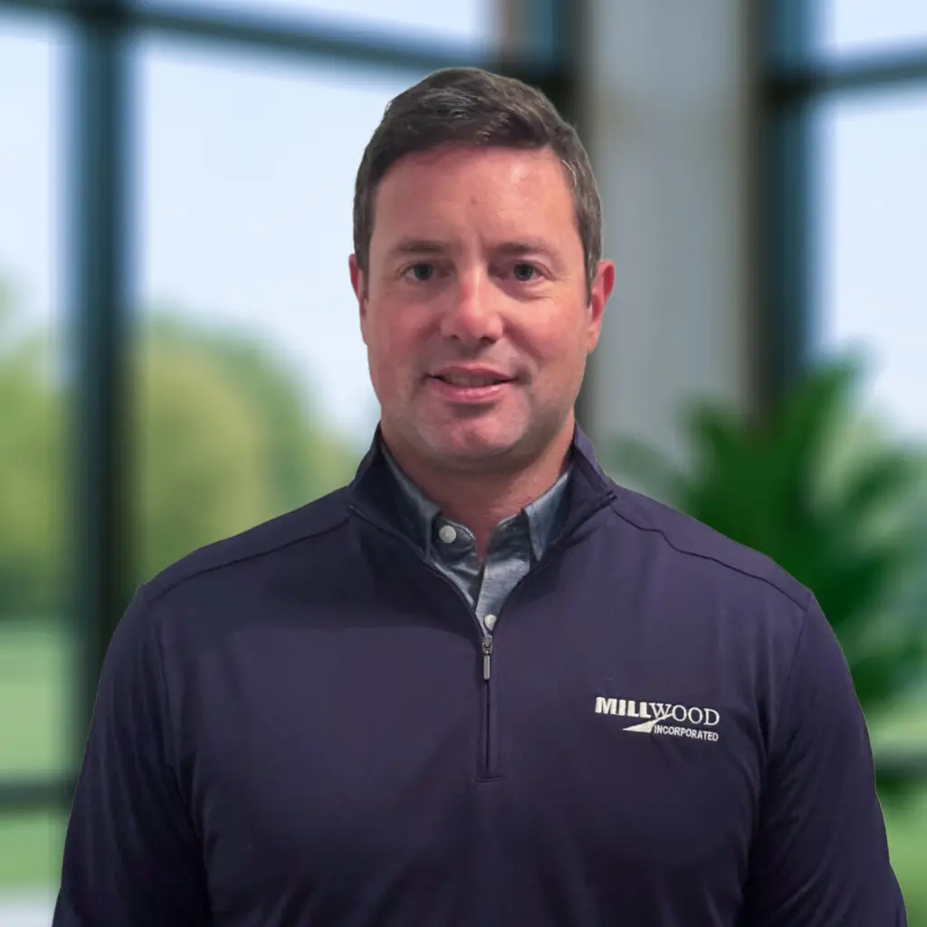 A photo of Drew Dersom.