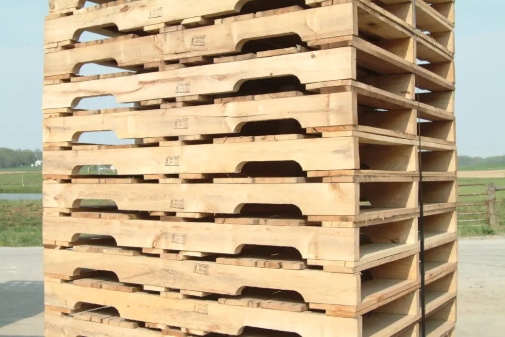 48×40 GMA pallets stacked outside.